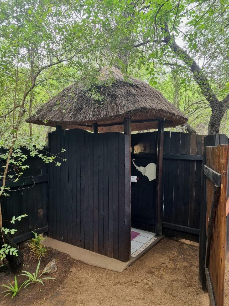 Off Beat Safaris Bush Lodge 侯斯普瑞特 外观 照片